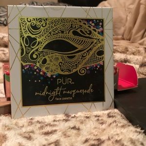 Pür midnight masquerade face pallet